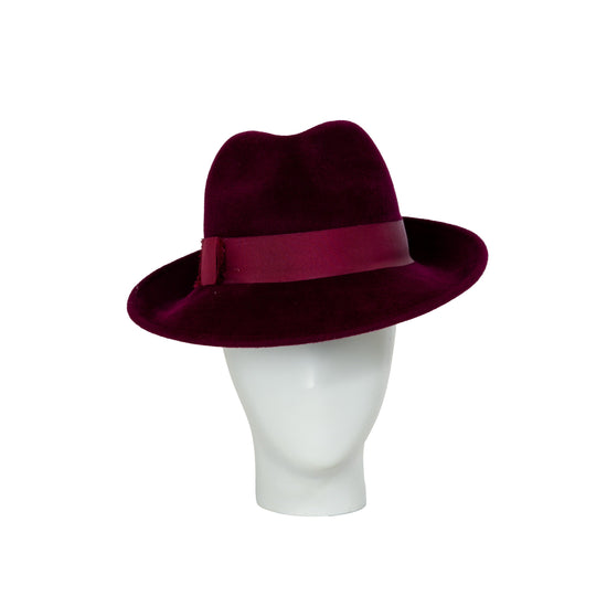 women's black trilby hat