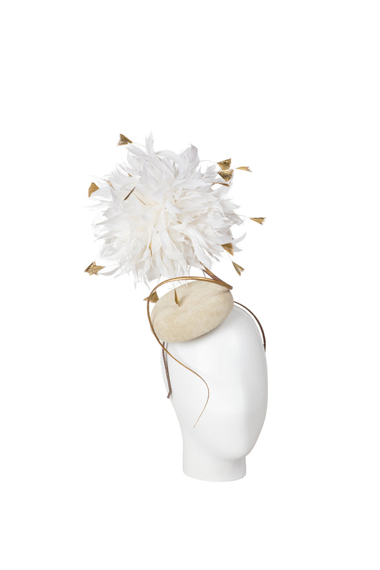 Load image into Gallery viewer, feathered fascinator hat

